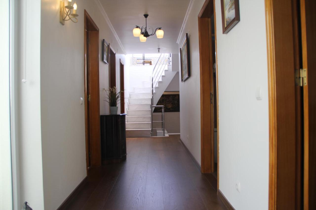 Carcavelos Beira Luxury Suites